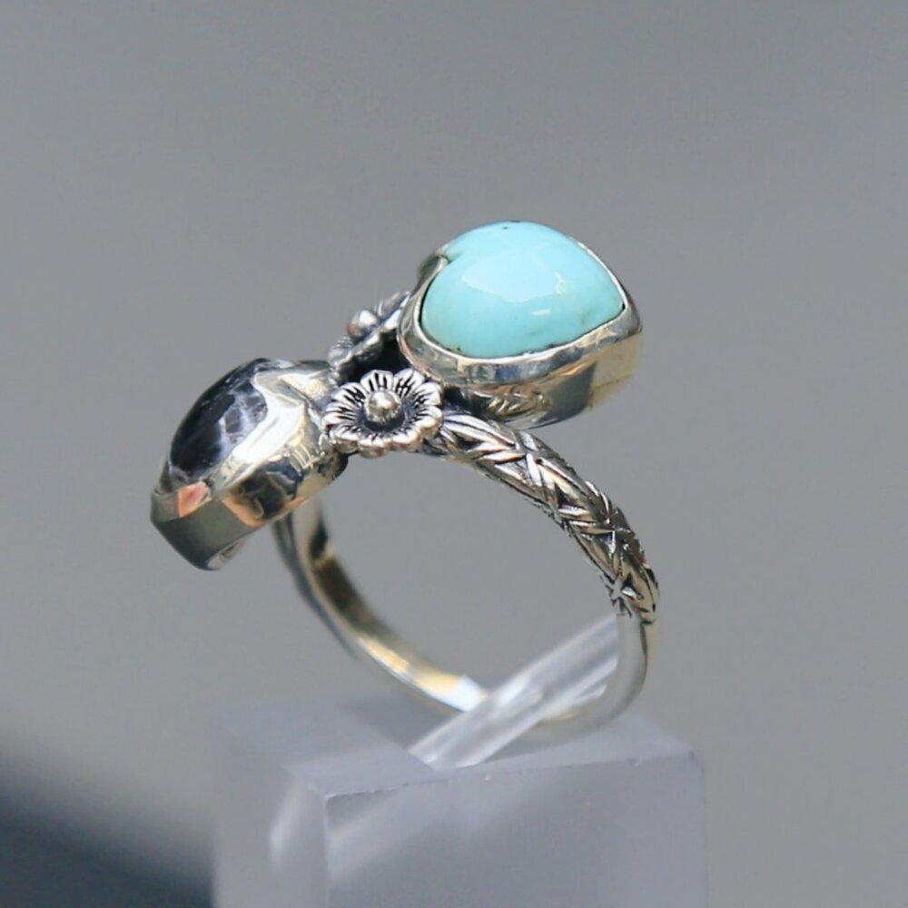 Artisan ✦ Tahoe Nevada Turquoise & White Buffalo Heart Ring ✦ 925 Bypass Size 7 - Picture 3 of 12